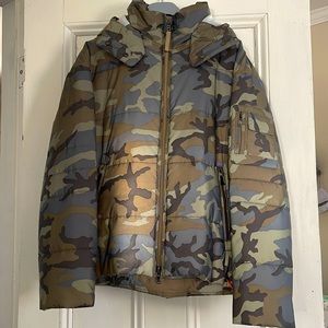 NWT Bogner Camo Print Lora-D Down Ski Jacket